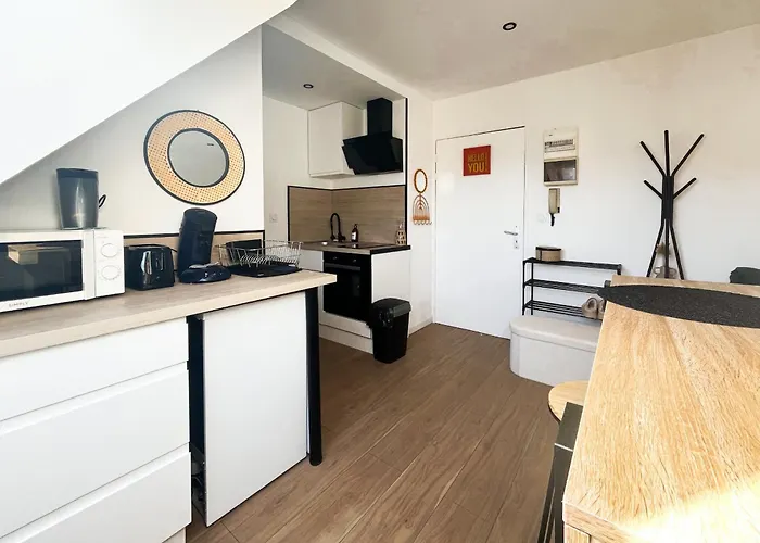 Lumineux Et Renove - 2 Personnes Appartement *