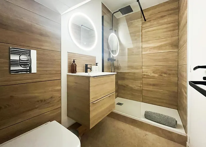 Lumineux Et Renove - 2 Personnes Daire